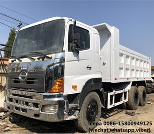 China gebruikte hino 700 vrachtwagen van de reeks25-30ton stortplaats 350 de stortplaatsdoos van PK 16 cbm maakte in 2012 leverancier